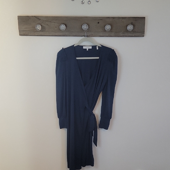 NWOT Lark & Ro True Wrap Dress SZ MED - Picture 1 of 10